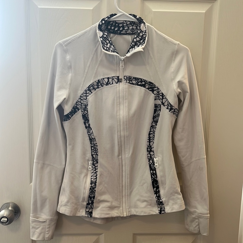 Lululemon jacket